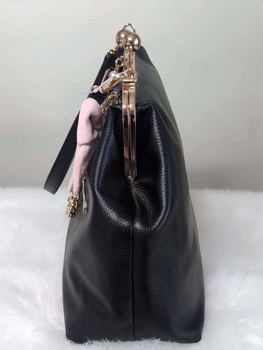 Viral 🎥 Juicy Couture Chic Y2K Large Kiss Lock Frame Clutch, Licorice + Pink 🩷 - Picture 7 of 16